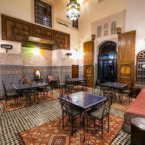 **** Riad Aicha Marruecos