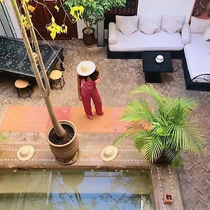 ***** Riad Les Nuits De Marrakech Marruecos